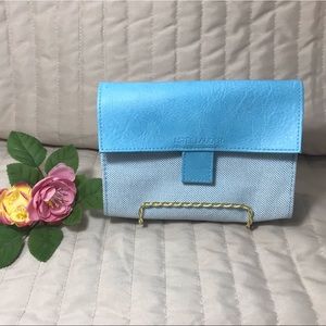 VTG Estée Lauder snap closure cosmetic bag. Fully vinyl lined.  6x5 in. NWOT